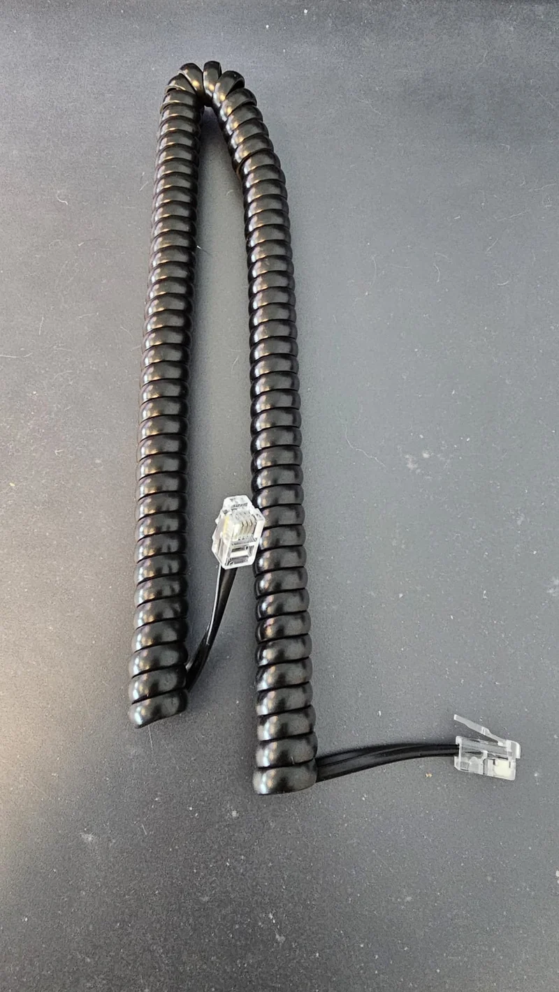 Cable spiralé combiné téléphonique