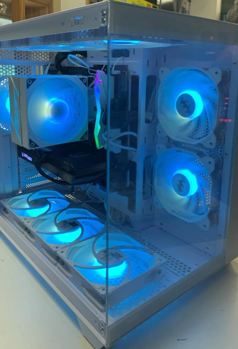 PC GAMING Ryzen 7 7800X3D RTX 3070 8GB 32GB DDR5 RGB SSD 2TB NVMe WiFi – Musetex Y6 Blanc