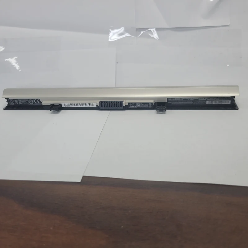 Toshiba Model P5195U-1BRS 14.8V 45 Wh Battery