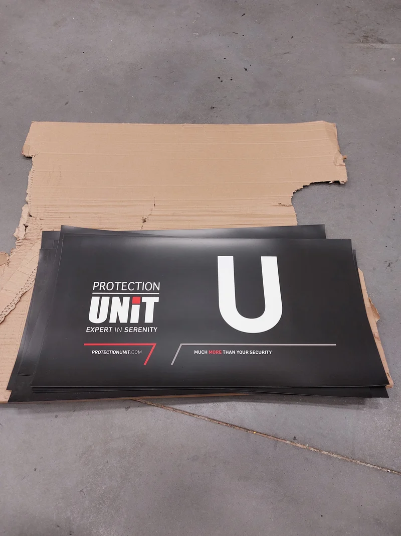 Panneau lettre "U"