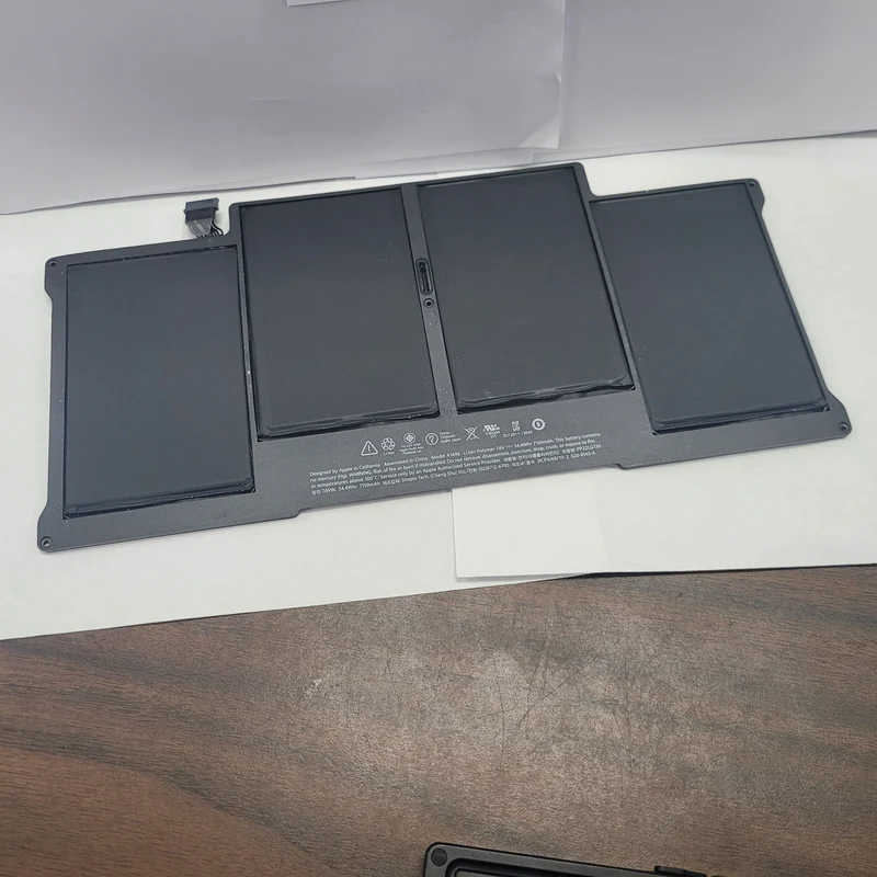 The A1496 battery is a 7.15V (7.15 V), 7150mAh (7150 mAh) lithium-ion battery designed for the 13-inch MacBook Air
