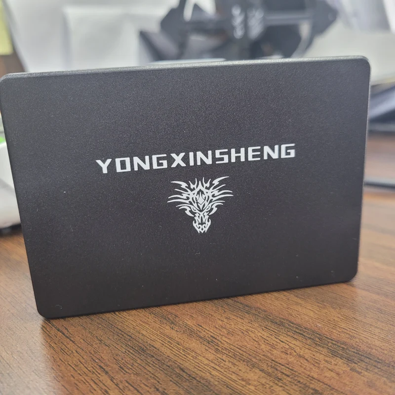 Yong Xin Sheng 240GB SSD 2.5" SSD