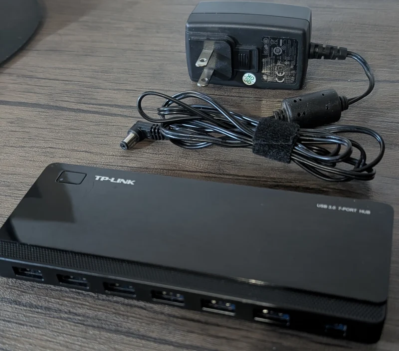 Hub USB 3.0 TP-Link UH700 7 Ports Alimenté – SuperSpeed 5 Gbps