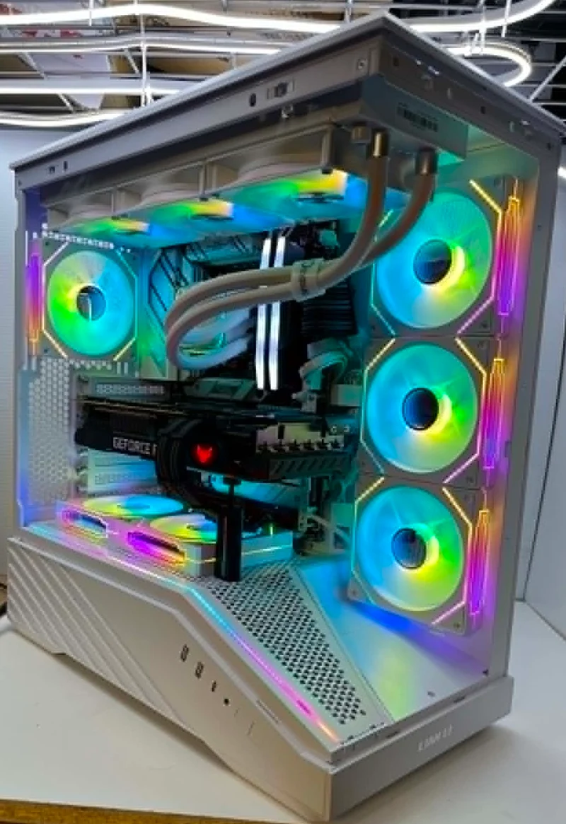 PC Gaming Ryzen 7 7800X3D RTX 3080 ASUS TUF 32Go DDR5 1To NVMe Watercooling Blanc Windows 11