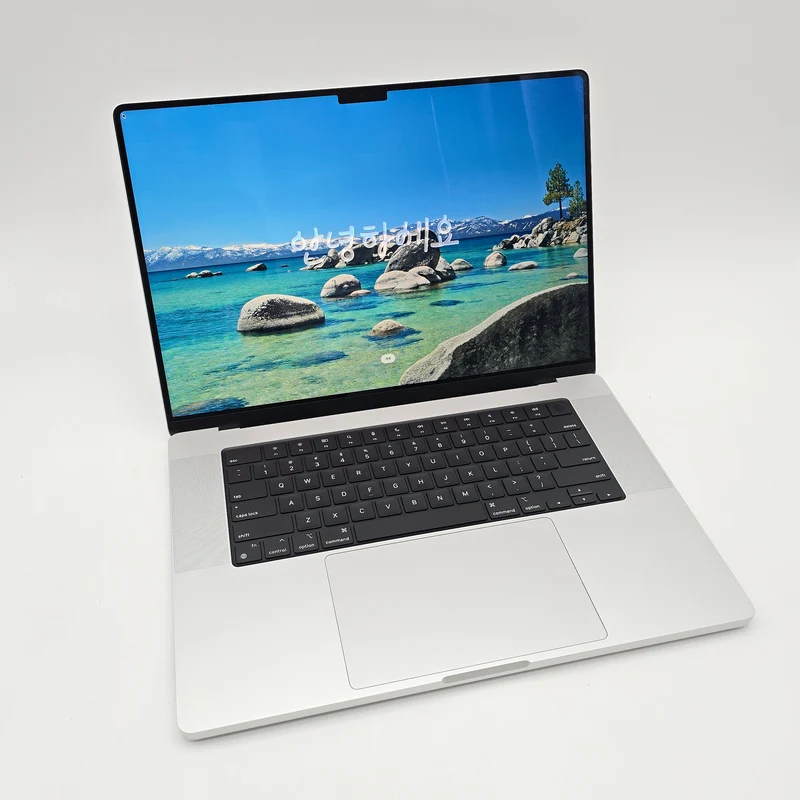 Apple Macbook Pro 16 M4 Max CPU, 48GB DDR5, 1TB NVMe, 16" Retina Display Laptop