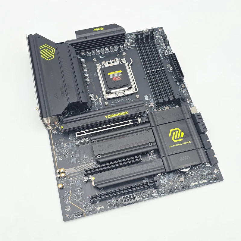 MSI MAG X870 Tomahawk WiFi, AMD Socket AM5 ATX Gaming Motherboard