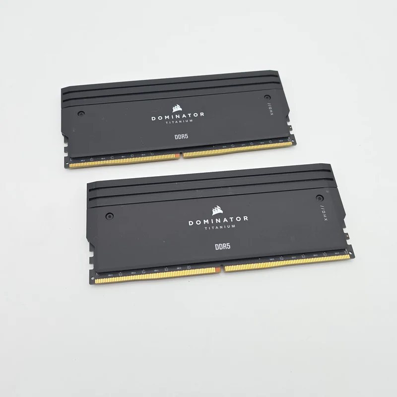 Corsair Dominator Titanium Black 64GB DDR5, 6600MHz, CL32-39-39-76, Desktop Gaming Memory RAM (2x32GB)
