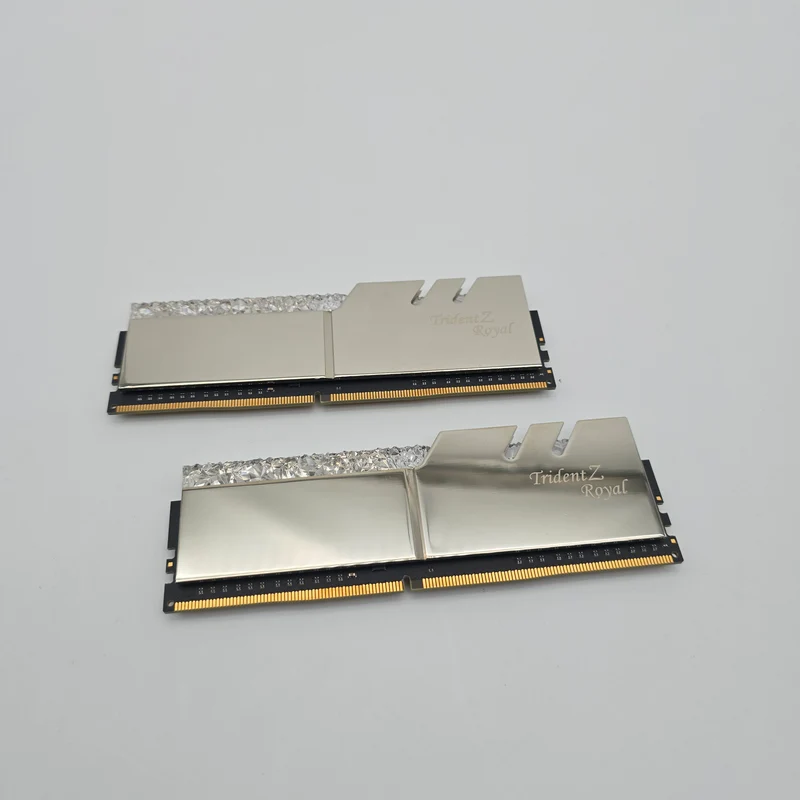 G.Skill Trident Z Royal 32GB DDR4, 3600MHz, CL19-20-20-40, Desktop Gaming Memory RAM (2x16GB)