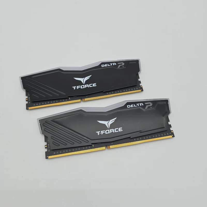 Teamgroup T-Force Delta 32GB DDR4 Black, 3600MHz, CL18-22-22-42, Desktop Gaming Memory RAM (2x16GB)