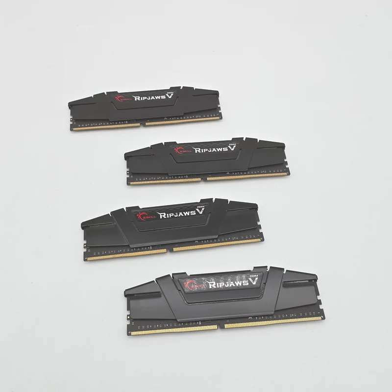 G.Skill Ripjaws V 64GB DDR4, 3200MHz, CL16-18-18-38, Desktop Gaming Memory RAM (4x16GB)