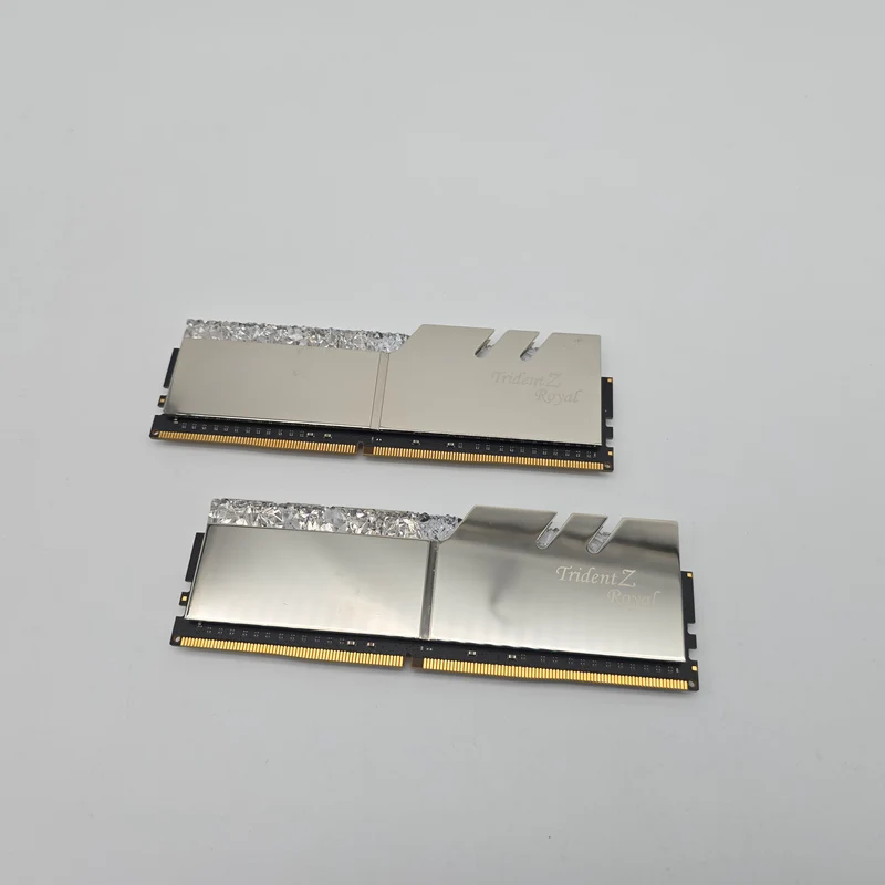 G.Skill Trident Z Royal 64GB DDR4, 4400MHz, CL19, Desktop Gaming Memory RAM (2x32GB)
