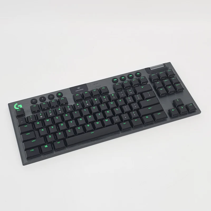 Logitech G915 Lightspeed Wireless Tactile RGB Mechanical Gaming Keyboard