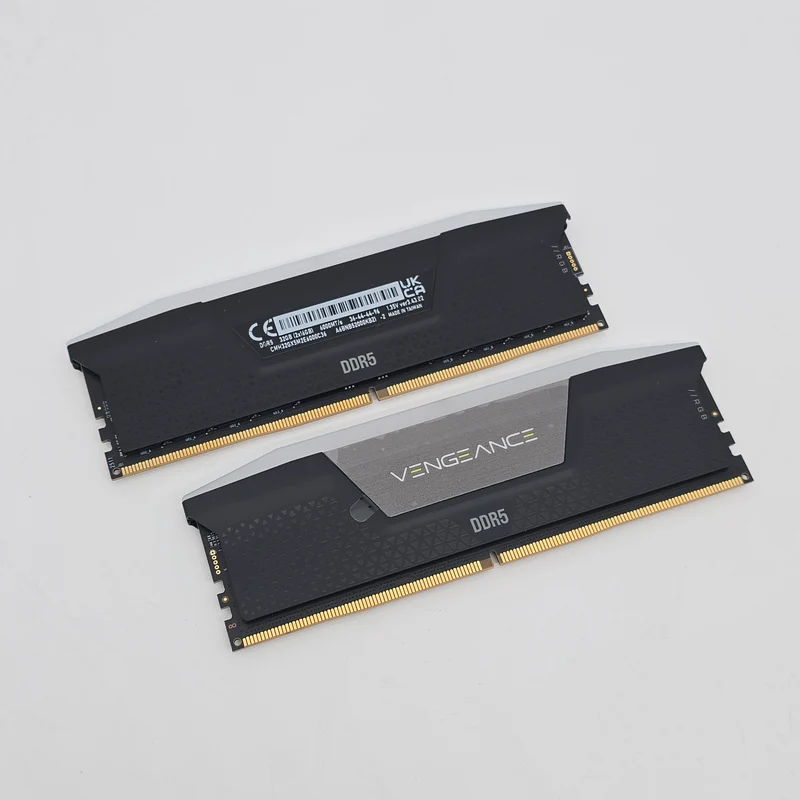 32GB Corsair Vengeance RGB Pro 6000MHz DDR5 RAM, CL36-44-44-96 Memory Kit, 2x16GB