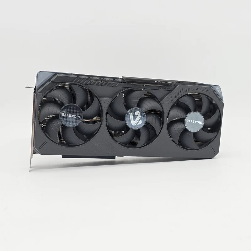 RX 9070 XT Gigabyte Gaming OC 16GB, AMD Radeon Gaming Graphics Card GPU