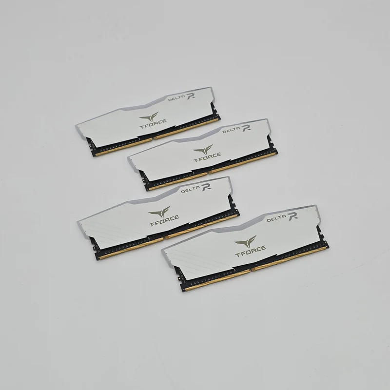 32GB Teamgroup TForce DDR4 RAM 3600MHz, CL18-22-22-42 Desktop Computer Memory