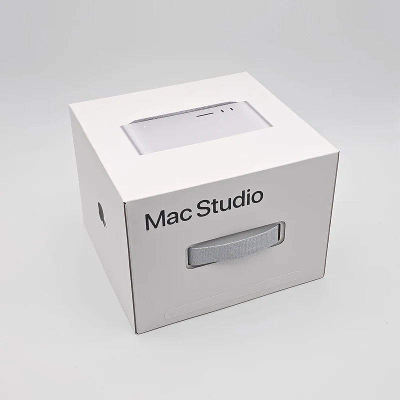 Apple Mac Studio M3 Ultra, 256GB RAM, 1TB SSD, 28C CPU, 60C GPU