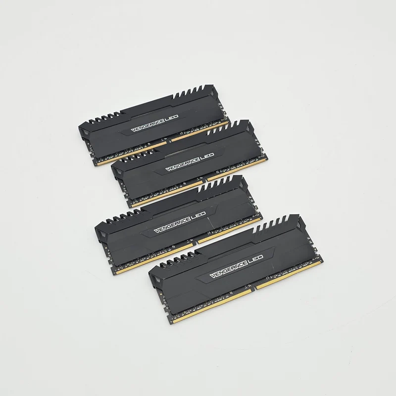 32GB Corsair Vengeance DDR4 RAM, 3000MHz, CL15-17-17-35 4x8GB Sticks Memory