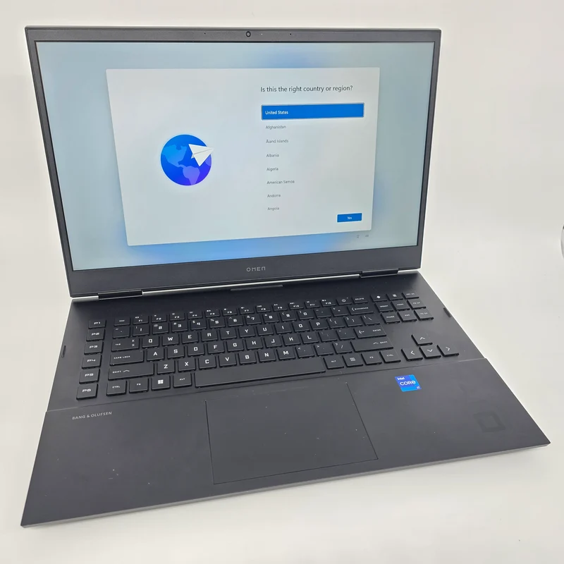 HP OMEN 17 Laptop, RTX 4080, Intel i7-13700HX, 16GB DDR5, QHD 240Hz 17" Gaming Laptop
