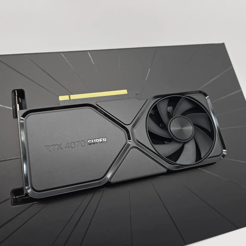 RTX 4070 Super FE Founders Edition 12GB, NVIDIA Gaming Graphics Card GPU
