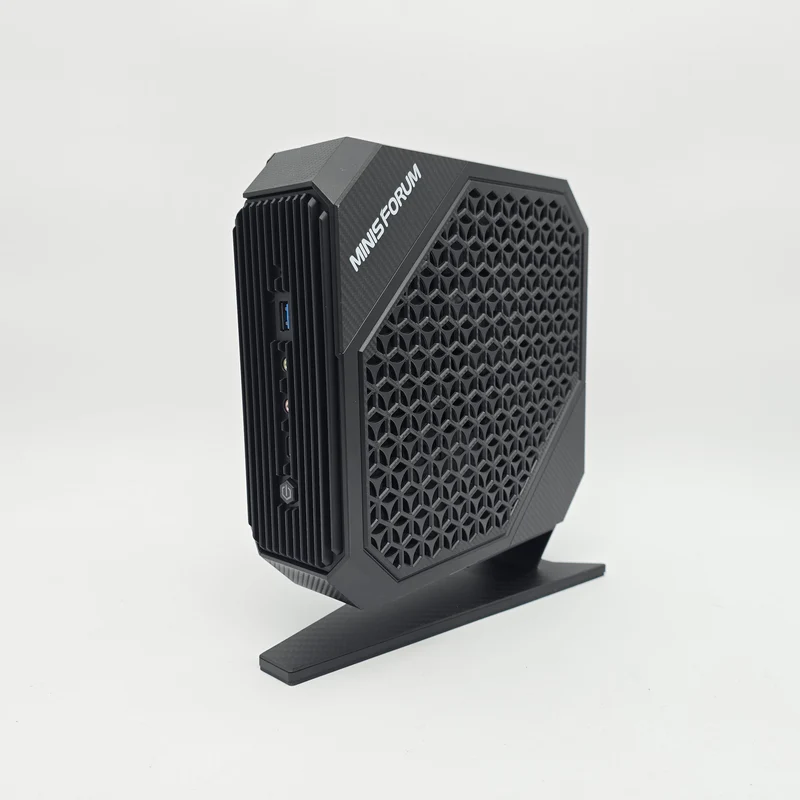 MINISFORUM Mini Gaming PC, Ryzen 9 5900HX, AMD Radeon 6600M GPU, 32GB RAM, Win 11 Pro