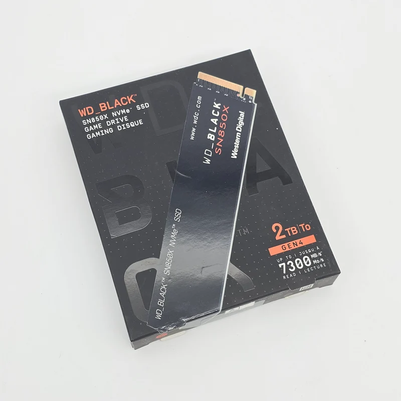 2TB SN850X WD_BLACK Western Digital NVMe SSD, Gen 4 PCIe SSD, 7,300MB/s WDS200T2X0E