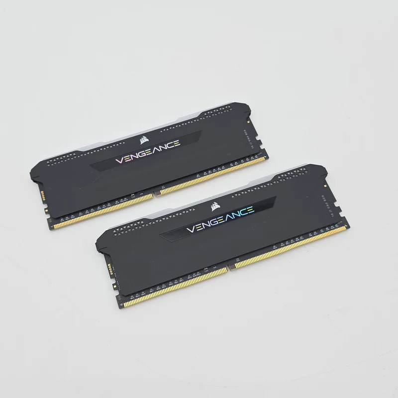 Corsair Vengeance RGB Pro SL 32GB DDR4, 3600MHz, 2x16GB, CL18-22-22-42, Black