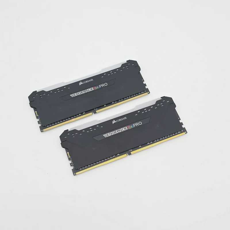 Corsair Vengeance RGB Pro 32GB DDR4, 3600MHz, 2x16GB, CL18-22-22-42, Black