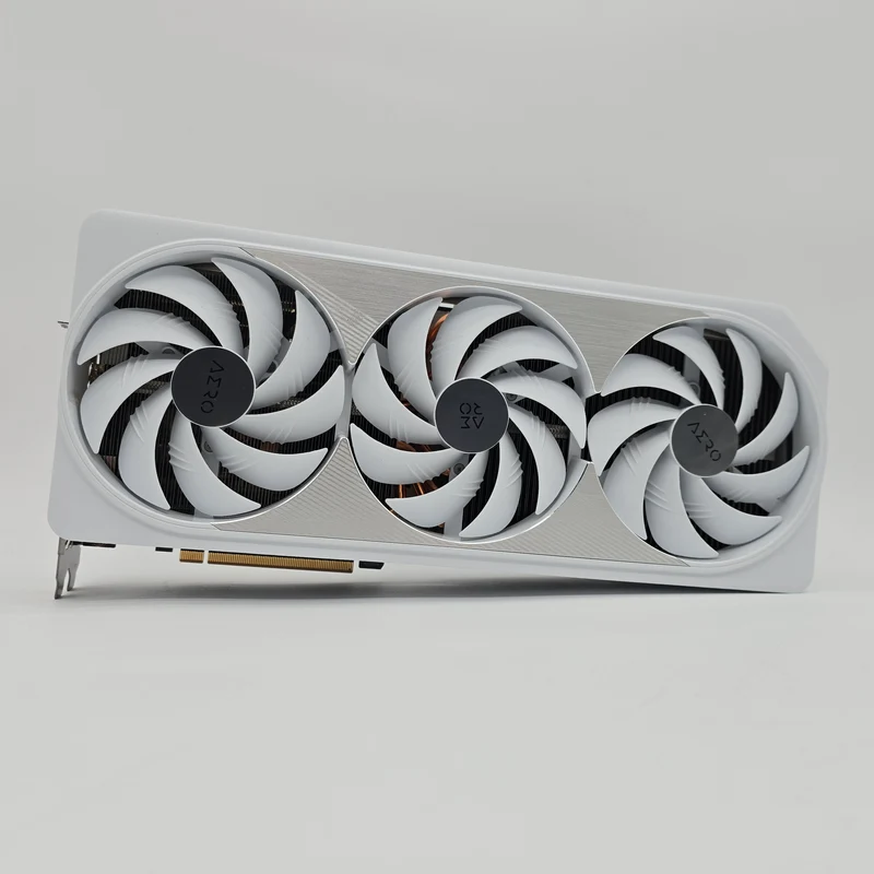 RTX 4090 Gigabyte Aero OC White 24GB, NVIDIA Gaming Graphics Card GPU