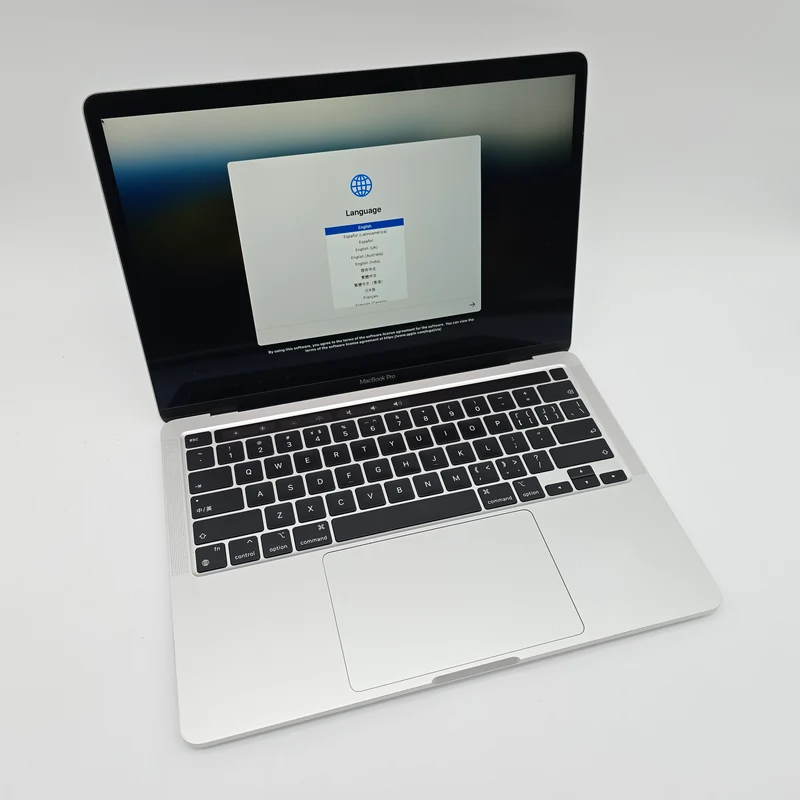 Apple Macbook Pro M1 w/ Touchbar and TouchID, 13", 8GB RAM, 256GB