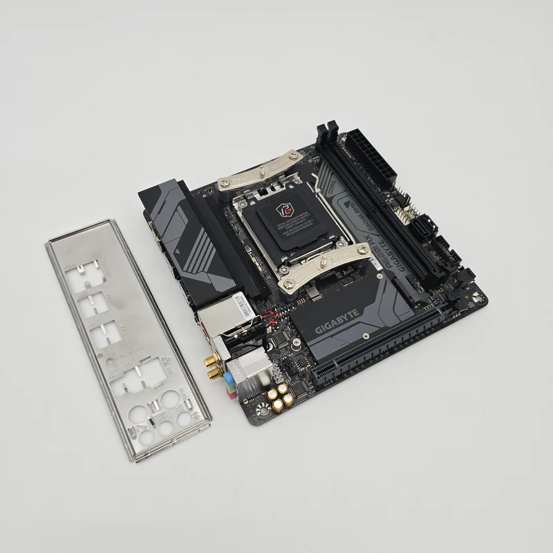 Gigabyte A620i AX Gaming Motherboard, Socket AM5 AMD DDR5 Mini-ITX