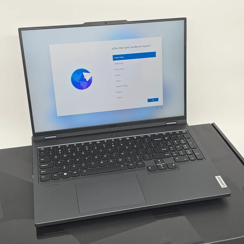 Lenovo Legion Pro 7i Gaming laptop, RTX 4090, Intel i9-13900HX, 32GB DDR5, 5TB NVMe, 240Hz QHD+
