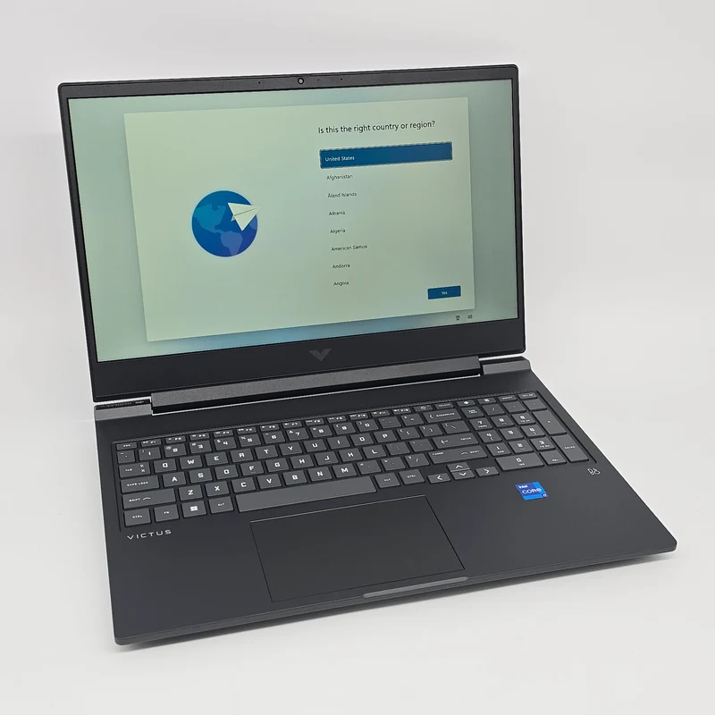 HP Victus Gaming Laptop 16, RTX 4060, Intel i7-13700HX, 32GB DDR5, 144Hz FHD 16" Screen