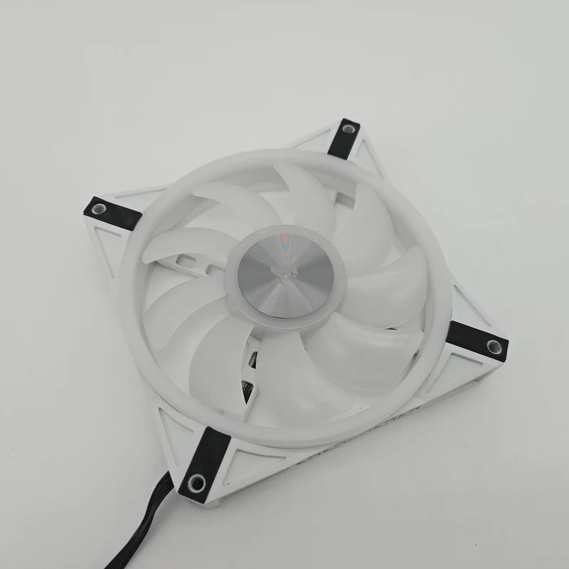 Corsair QL140 White RGB Fan, Corsair iCUE, 140mm RGB PWM Fan, Single Fan